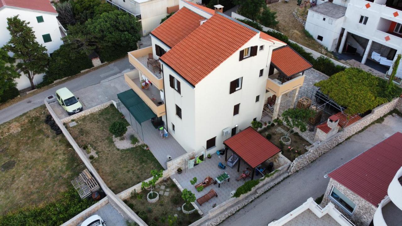 Apartment Lora 帕格 外观 照片